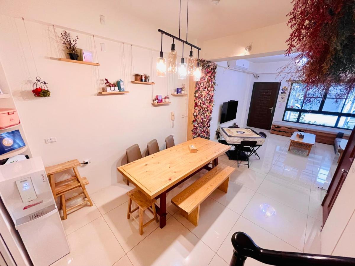 安平六合居 六合館 Apartment Тайнан Екстериор снимка